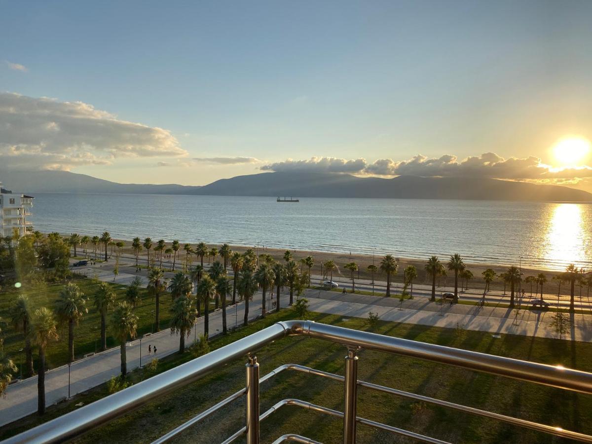 Sea Side Apartment Влёра Экстерьер фото