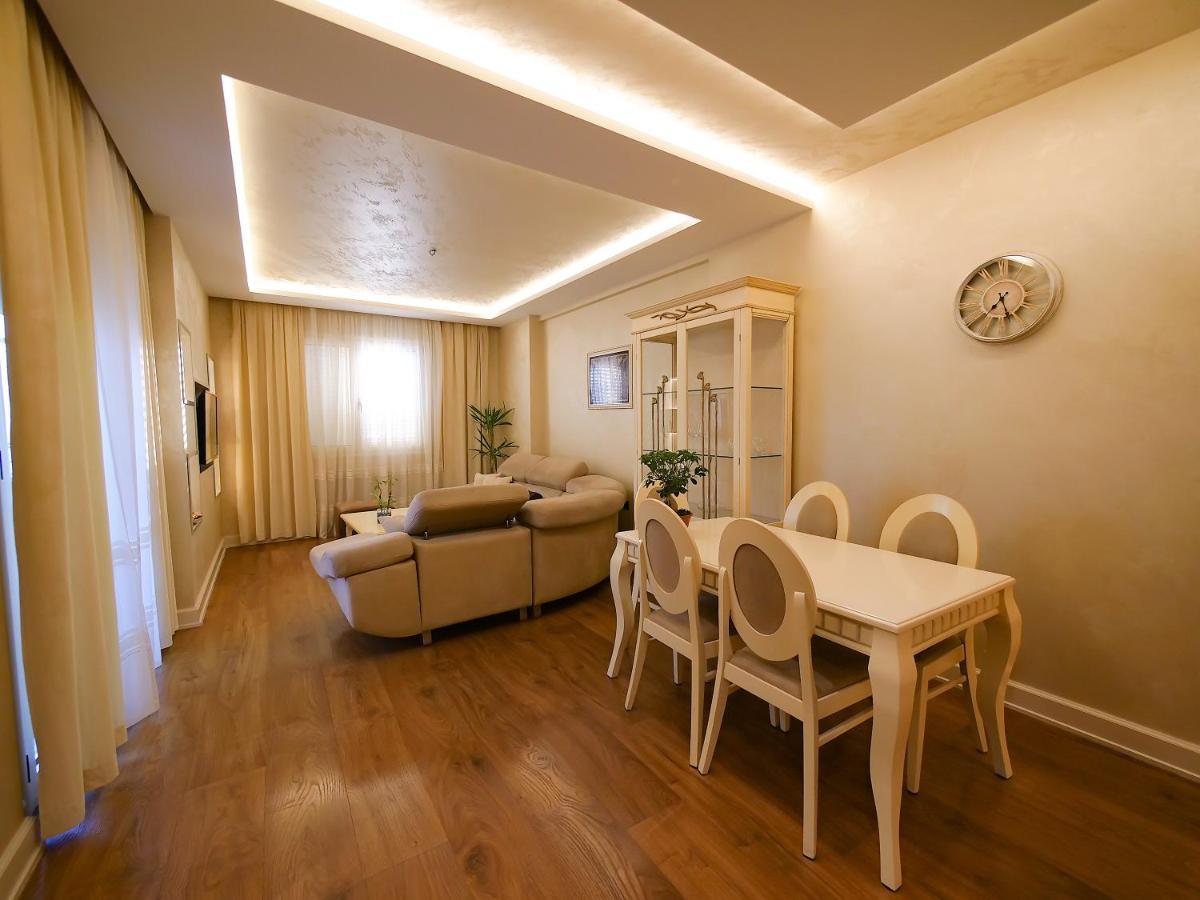 Sea Side Apartment Влёра Экстерьер фото
