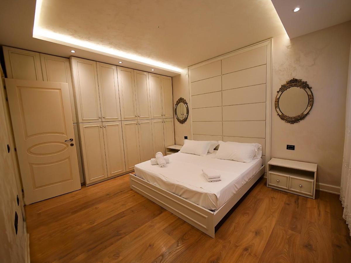 Sea Side Apartment Влёра Экстерьер фото