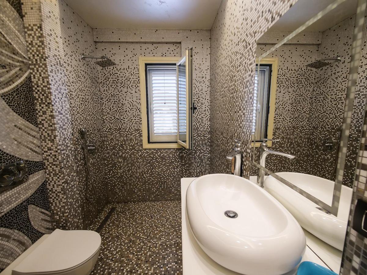 Sea Side Apartment Влёра Экстерьер фото