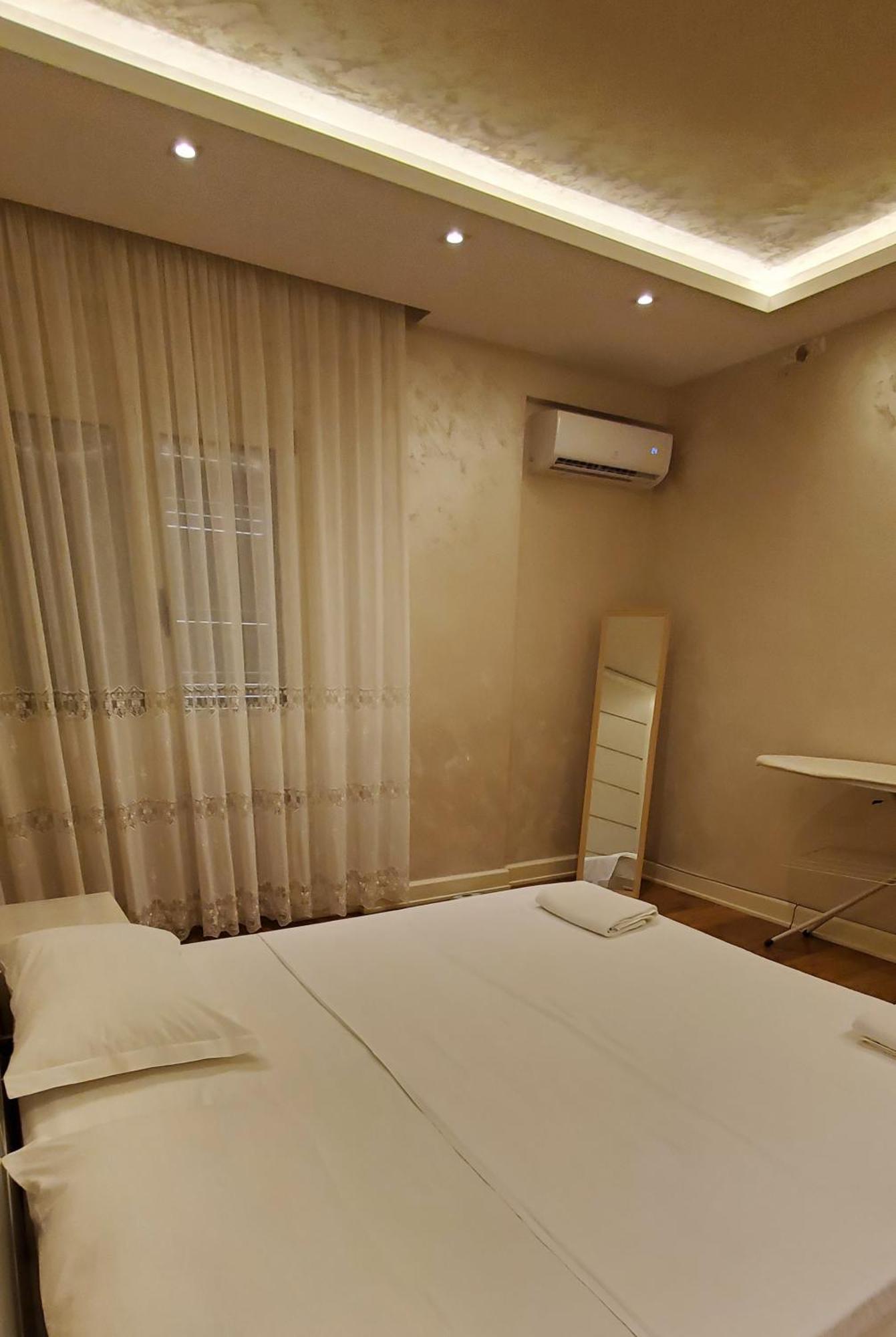 Sea Side Apartment Влёра Экстерьер фото