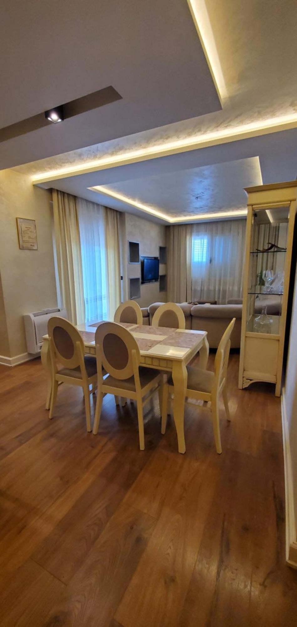 Sea Side Apartment Влёра Экстерьер фото